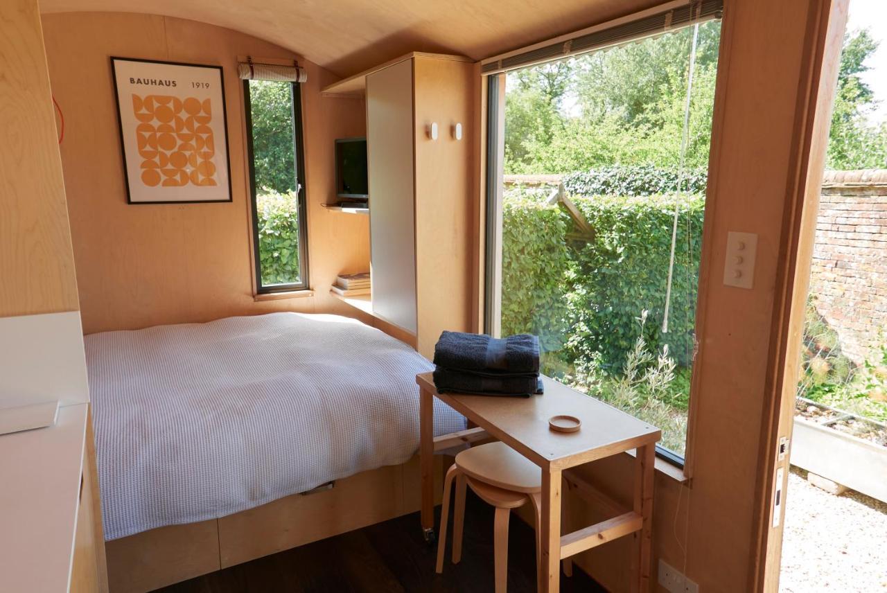 Hut64 Villa Alderbury Eksteriør billede